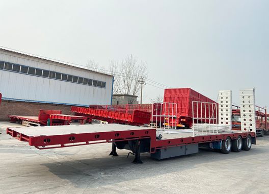 Three-axle Low-bed Semi-trailer